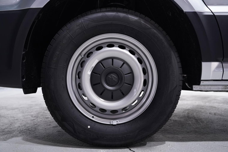 Vehicle Image 20