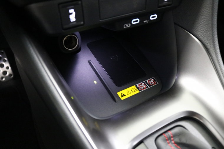 Vehicle Image 22