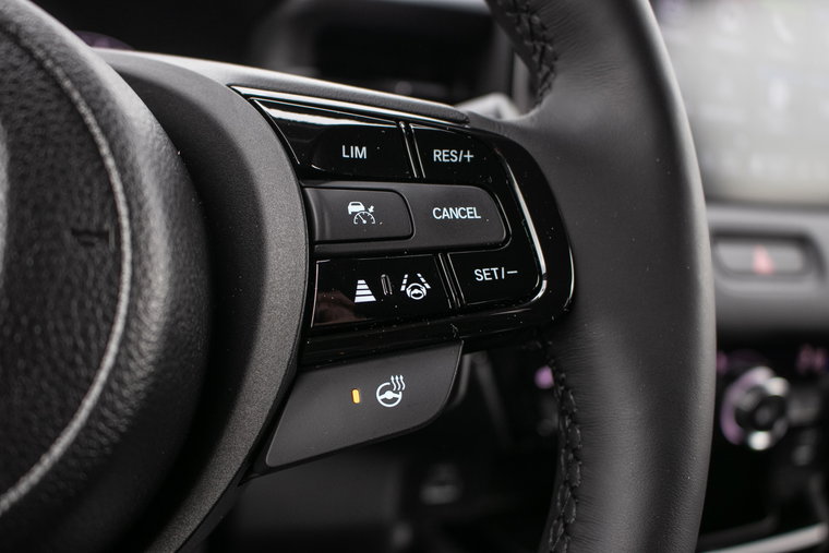 Vehicle Image 40