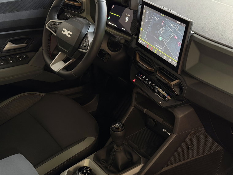 Vehicle Image 33