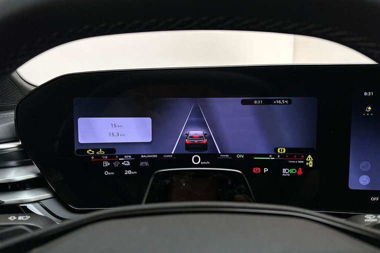 Vehicle Image 21