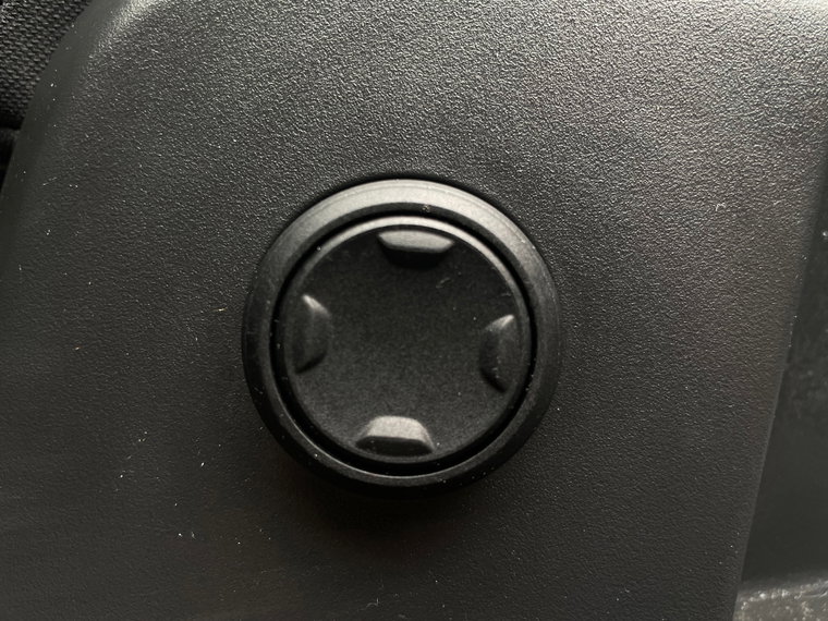 Vehicle Image 28