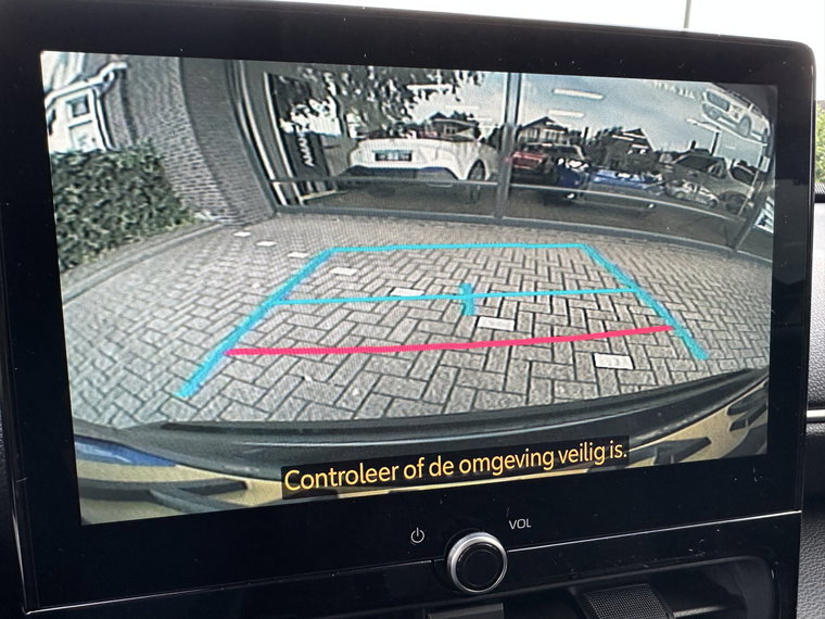 Vehicle Image 35