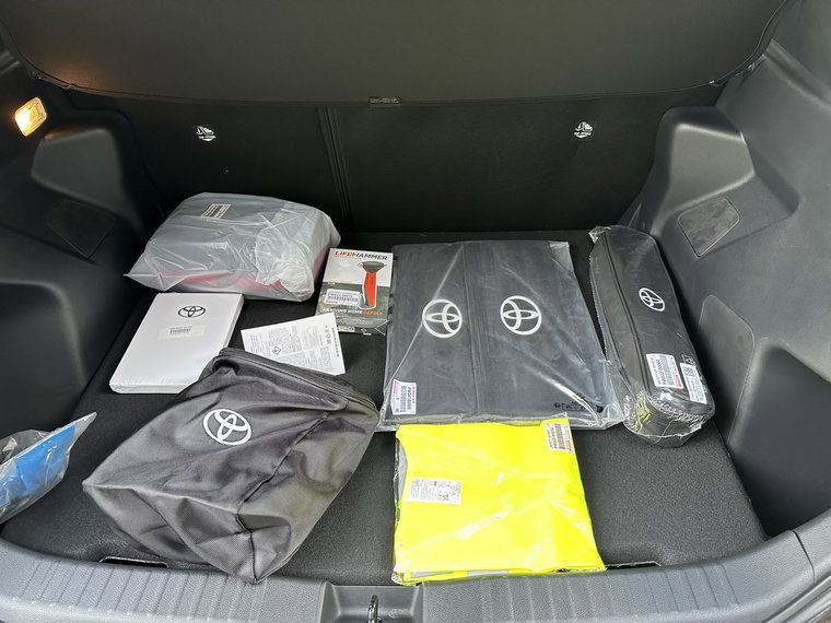 Vehicle Image 45