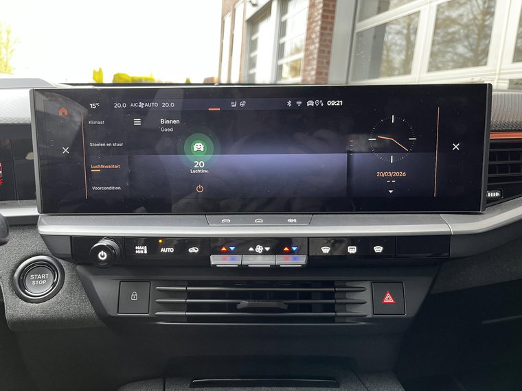 Vehicle Image 45