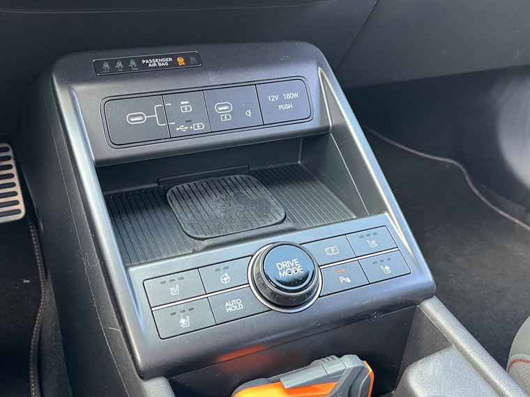 Vehicle Image 31