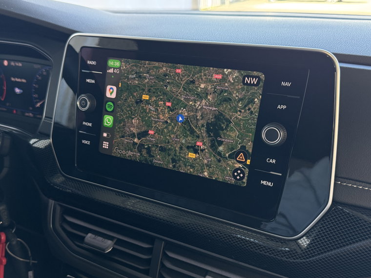 Vehicle Image 40