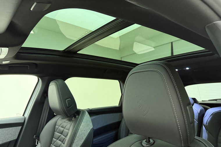 Vehicle Image 20