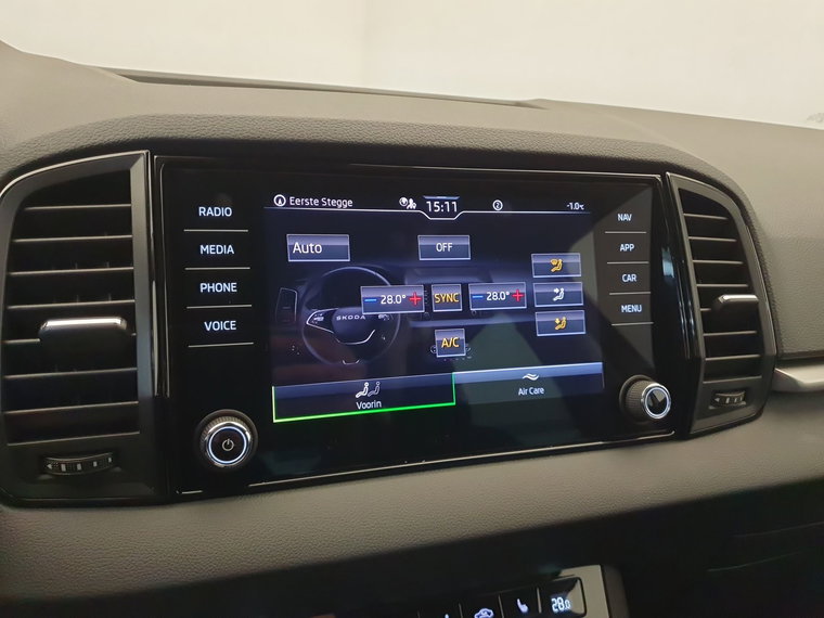 Vehicle Image 17