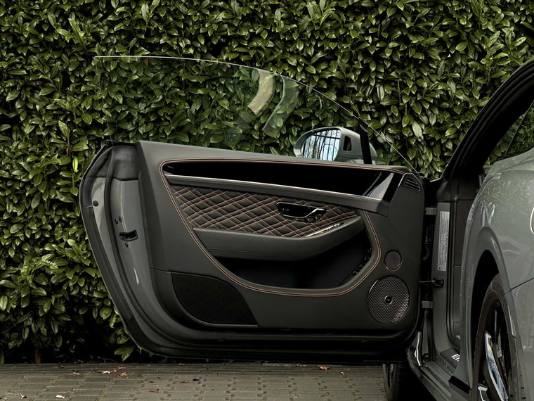 Vehicle Image 39