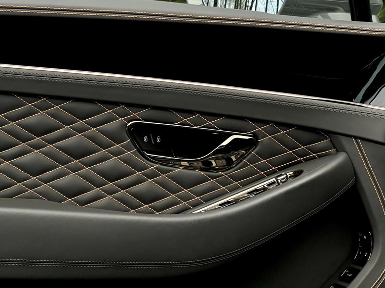 Vehicle Image 40