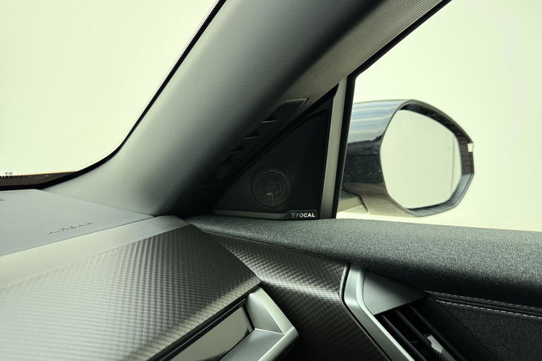Vehicle Image 36