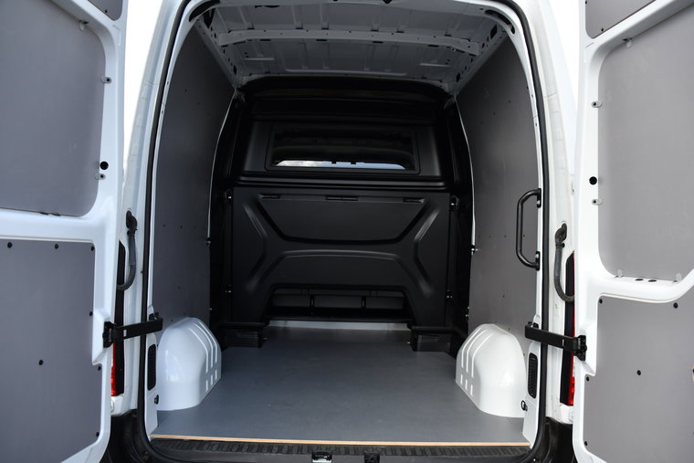 Vehicle Image 33