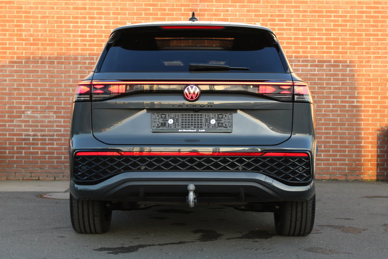 Vehicle Image 42