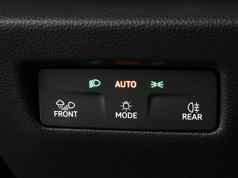 Vehicle Image 19