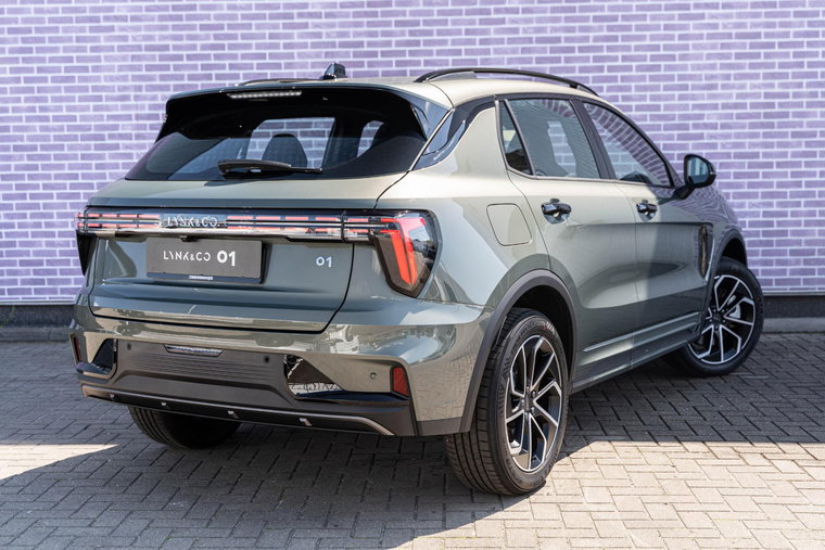 Vehicle Image 15