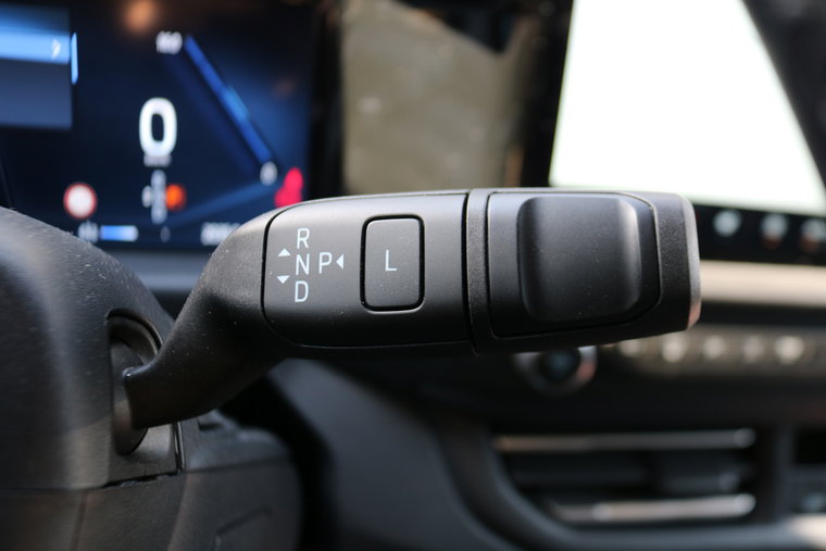 Vehicle Image 31