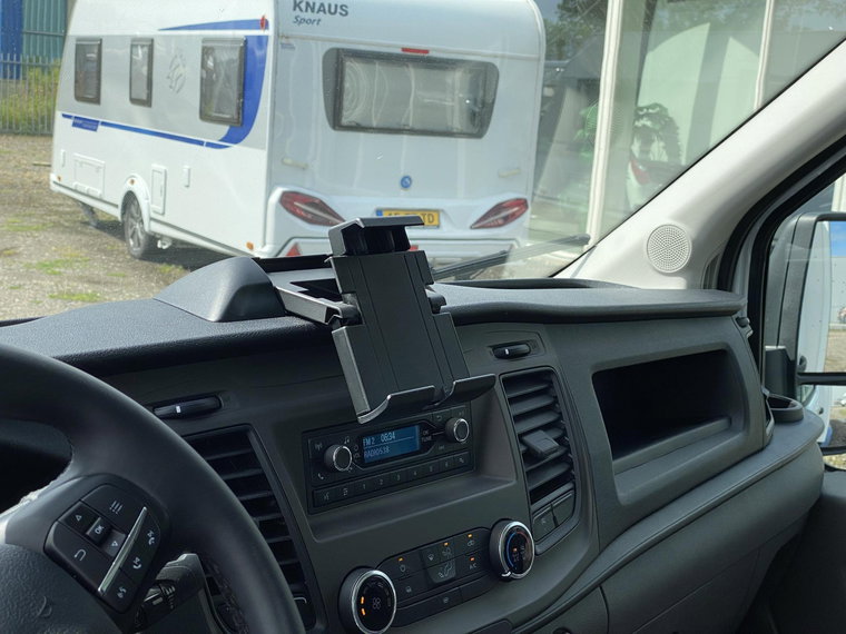 Vehicle Image 33