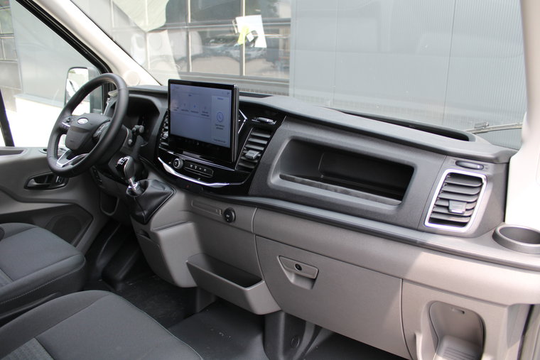Vehicle Image 31