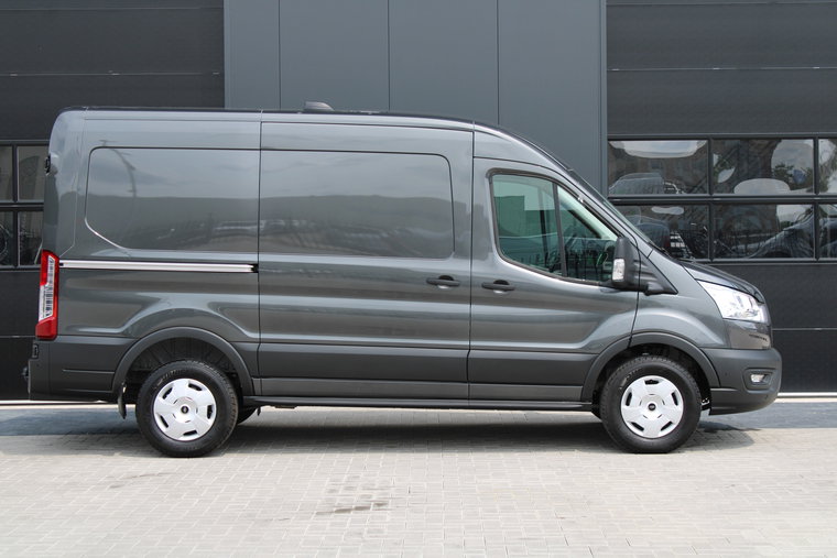 Vehicle Image 35