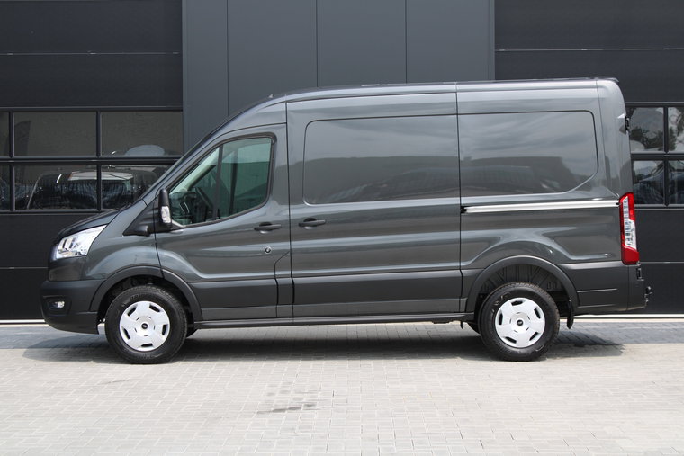 Vehicle Image 38
