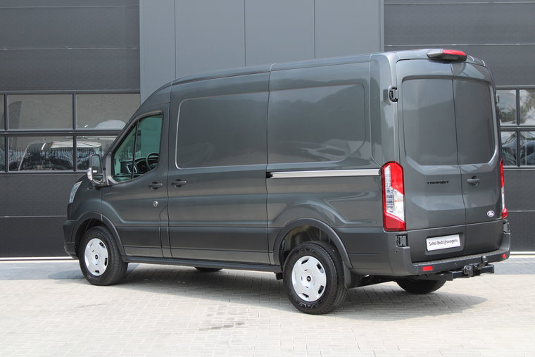 Vehicle Image 39