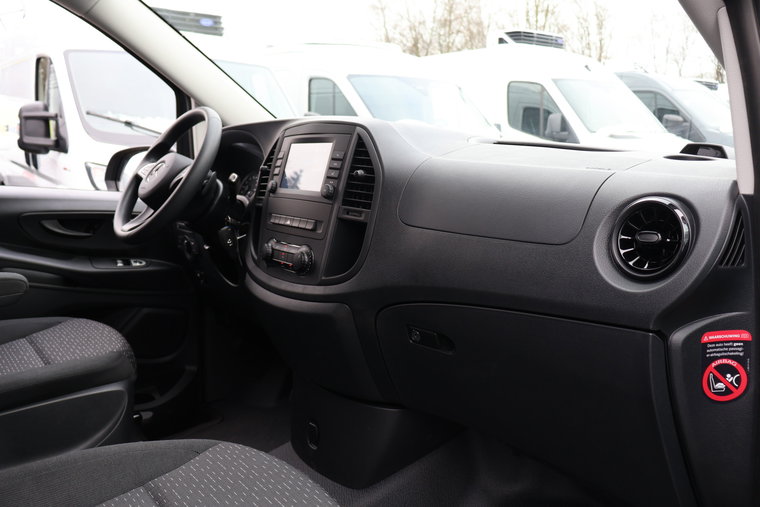 Vehicle Image 39