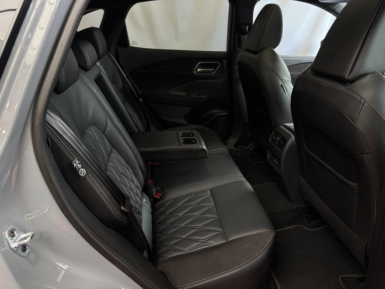 Vehicle Image 47