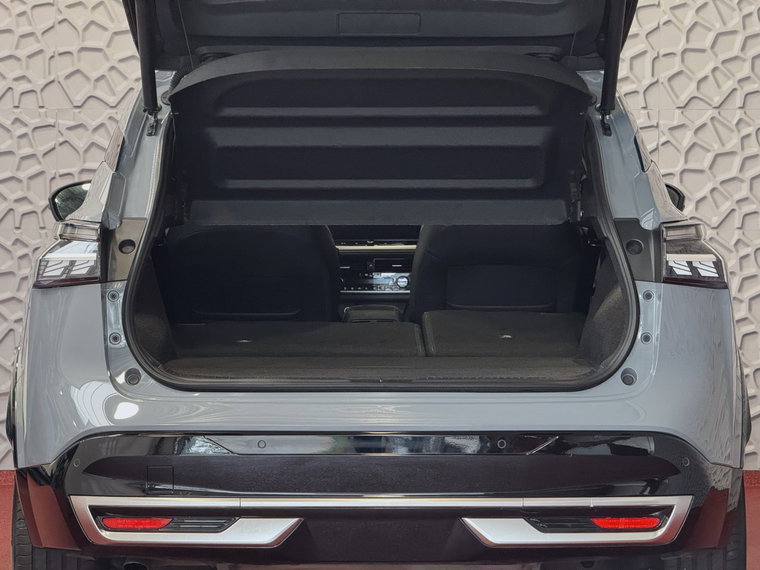 Vehicle Image 53