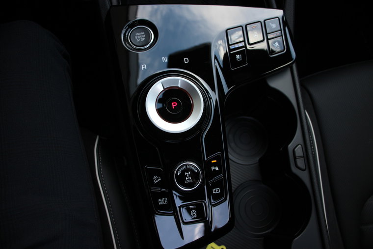 Vehicle Image 22