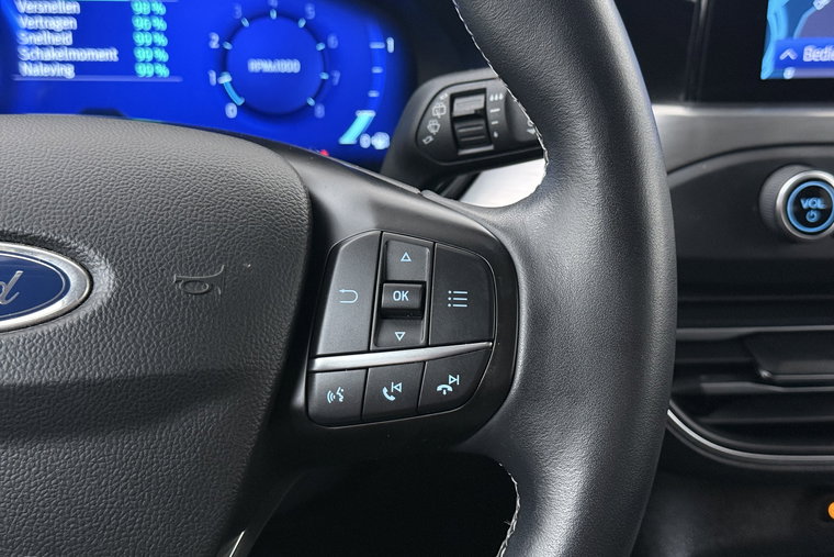 Vehicle Image 27