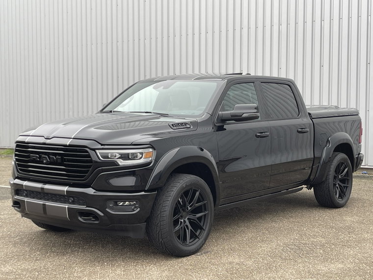 Vehicle Image 6