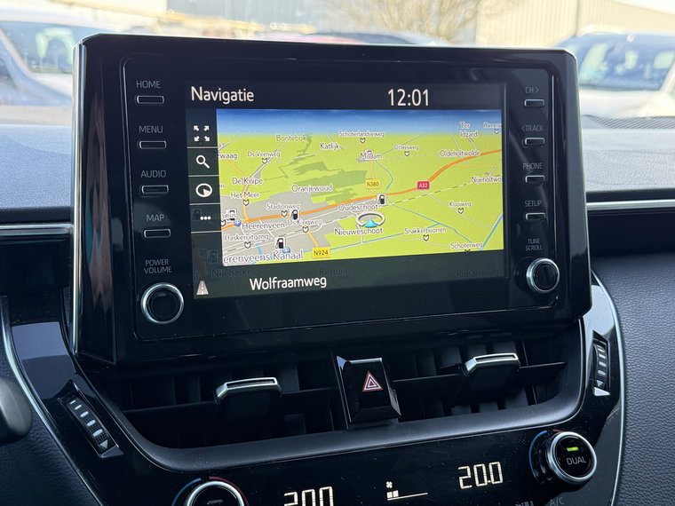 Vehicle Image 12