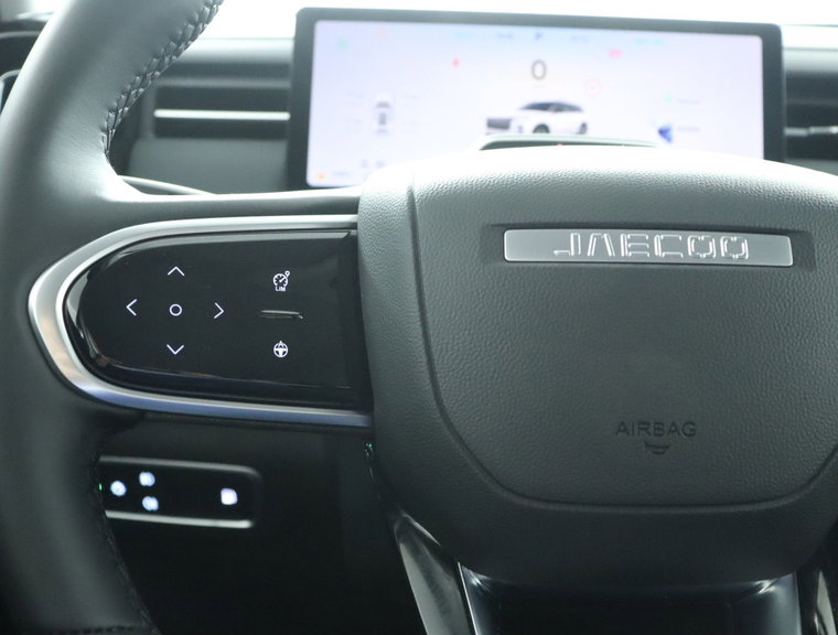 Vehicle Image 23