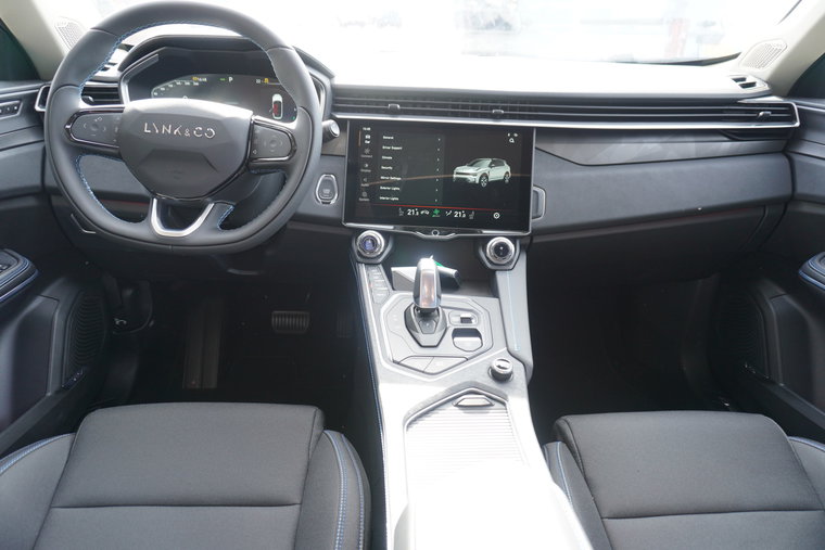 Vehicle Image 14