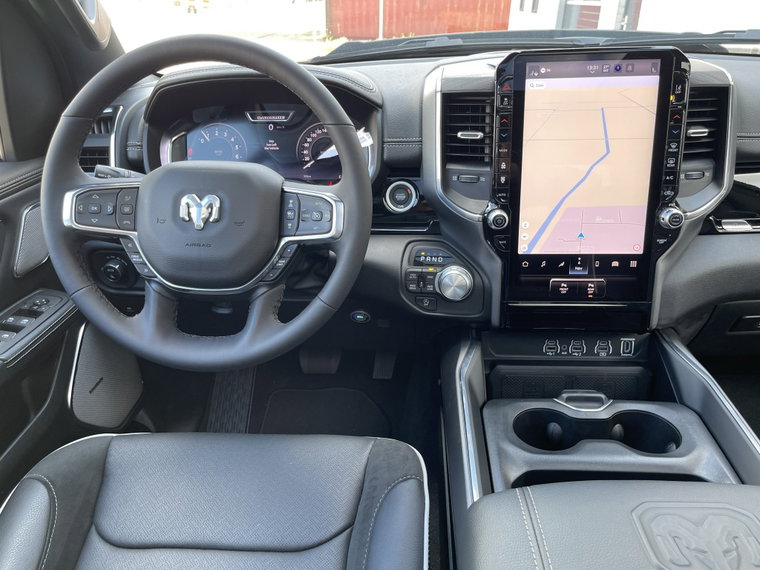 Vehicle Image 39