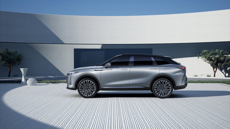 Vehicle Image 4
