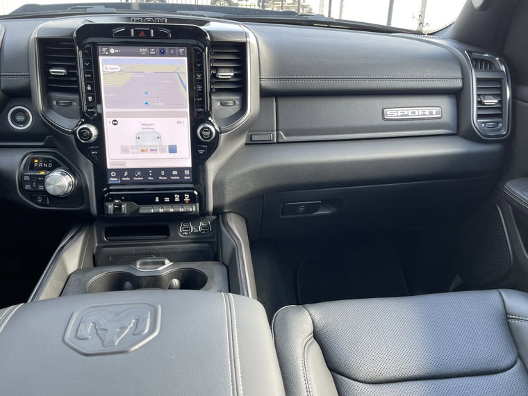 Vehicle Image 41