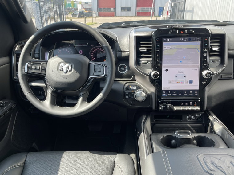Vehicle Image 45