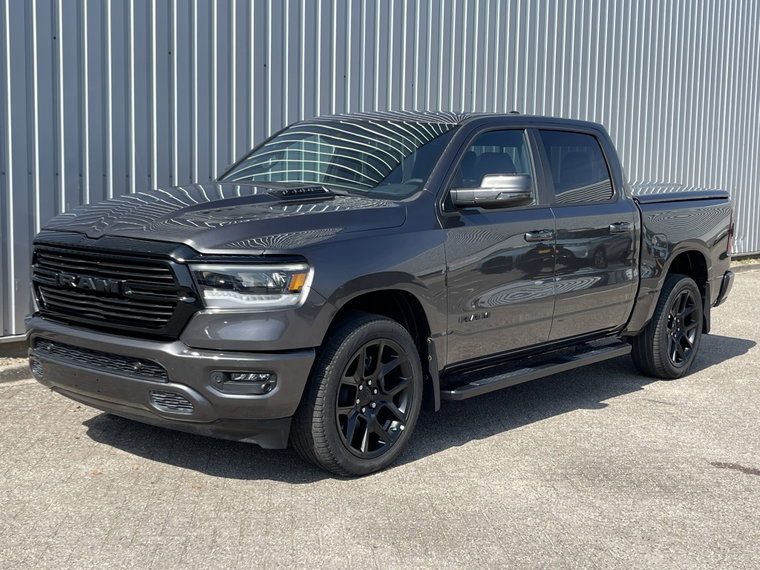 Vehicle Image 7