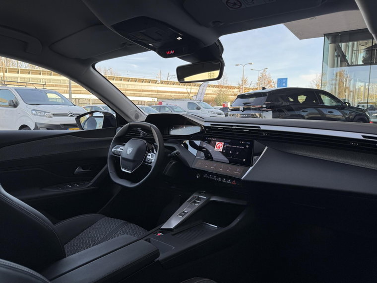 Vehicle Image 50