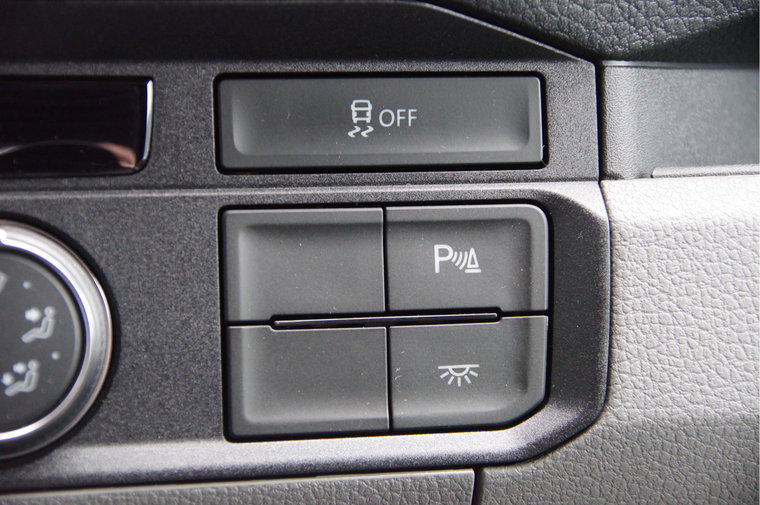 Vehicle Image 26