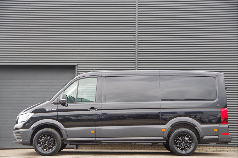Vehicle Image 40