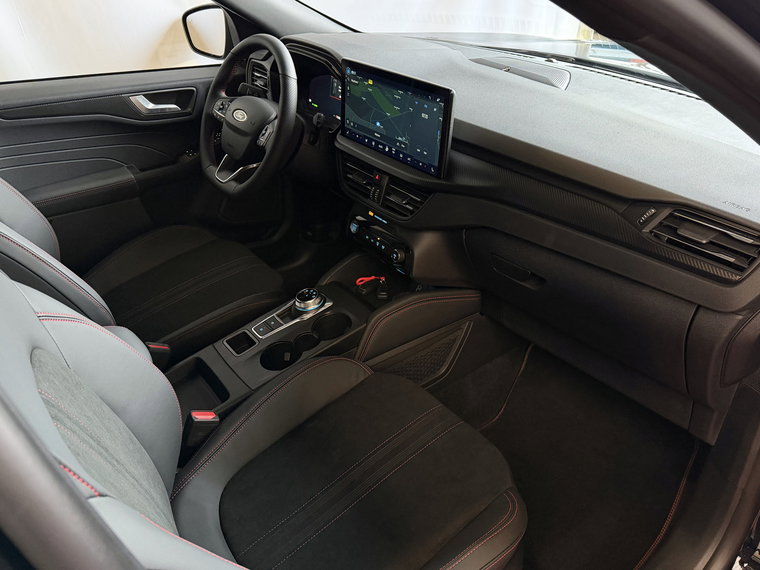Vehicle Image 31