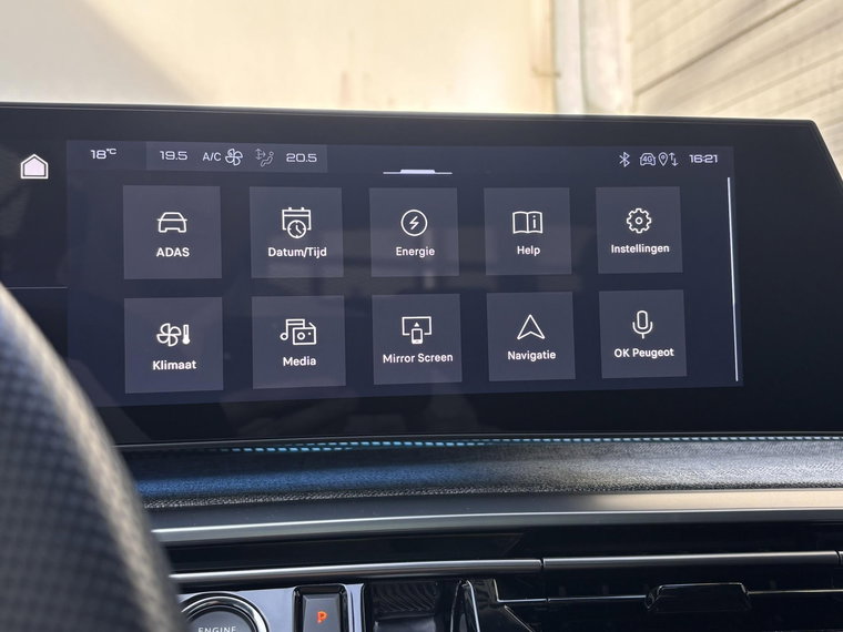 Vehicle Image 37
