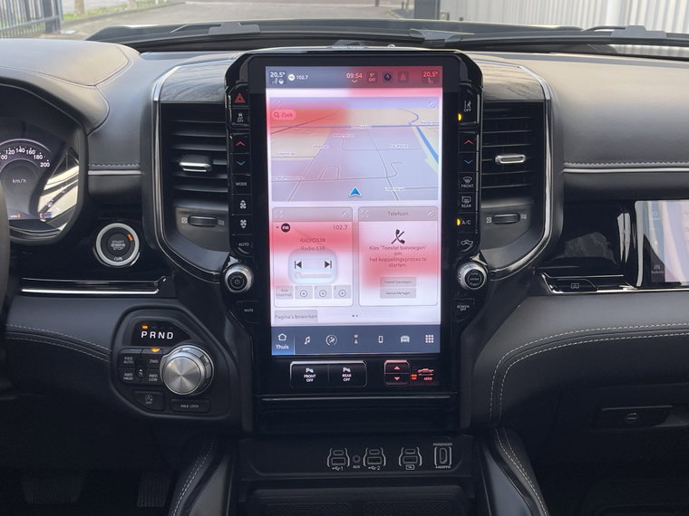 Vehicle Image 37