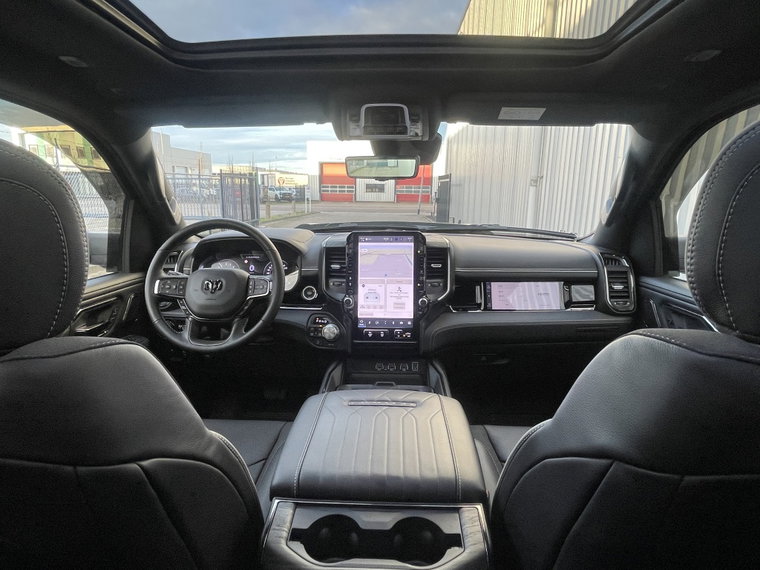 Vehicle Image 41