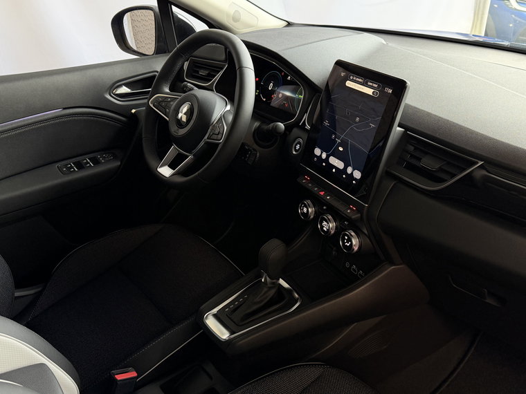 Vehicle Image 32