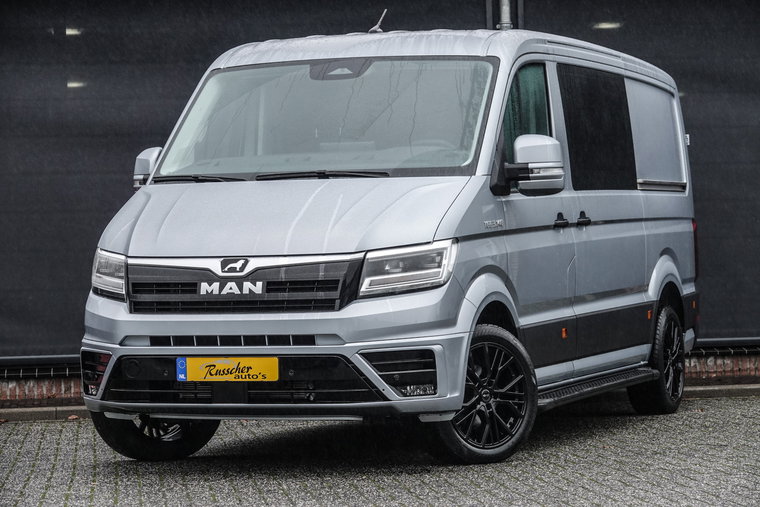 Vehicle Image 24