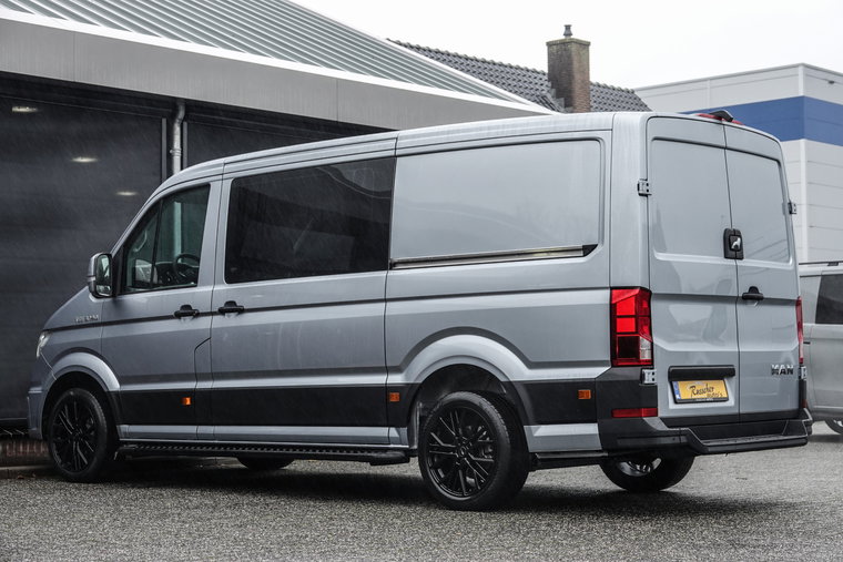 Vehicle Image 39